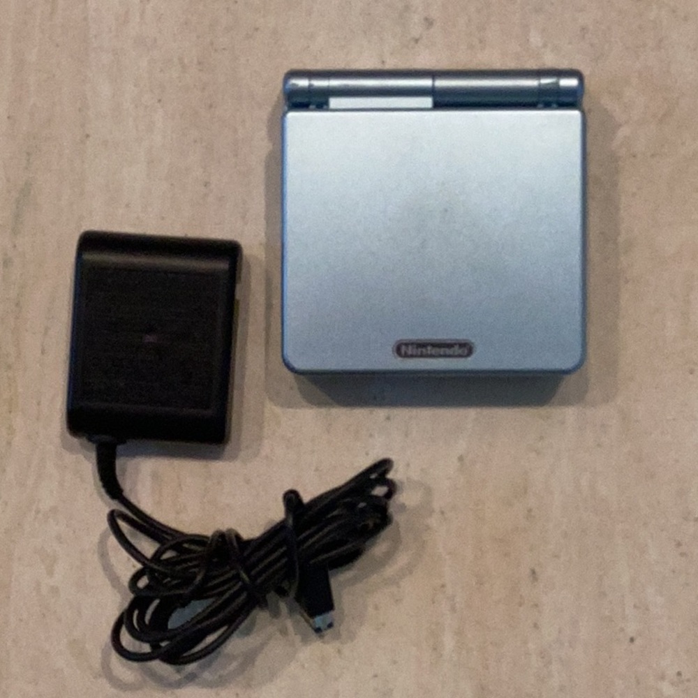 Nintendo Game Boy Advance SP Console Backlit & Charger AGS-101 Back Lit Blue - Picture 6 of 16